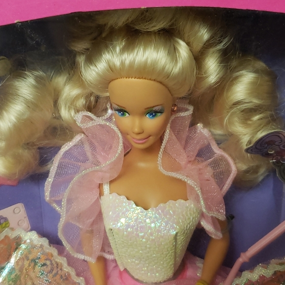 Barbie Costume Ball 1990 – Mattel, édition Collector, Fabriquée En Malaisie, Neuve